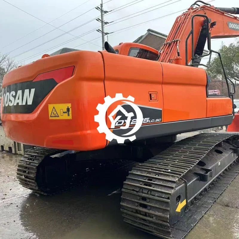 Korea Used Excavator Doosan DX225LC-9S 22 Ton Excavator Second Hand Doosan DX225 DX300 Heavy Machine Equipment for Sale EPA