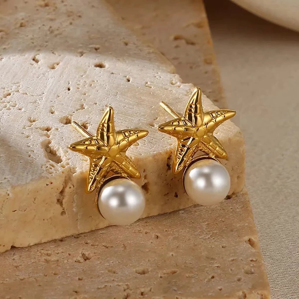 Exquisit Stainless Steel Love Heart Flower Earrings for Women Gold Plated Pearl Ear Stud Earrings Party Personality Jewelry New