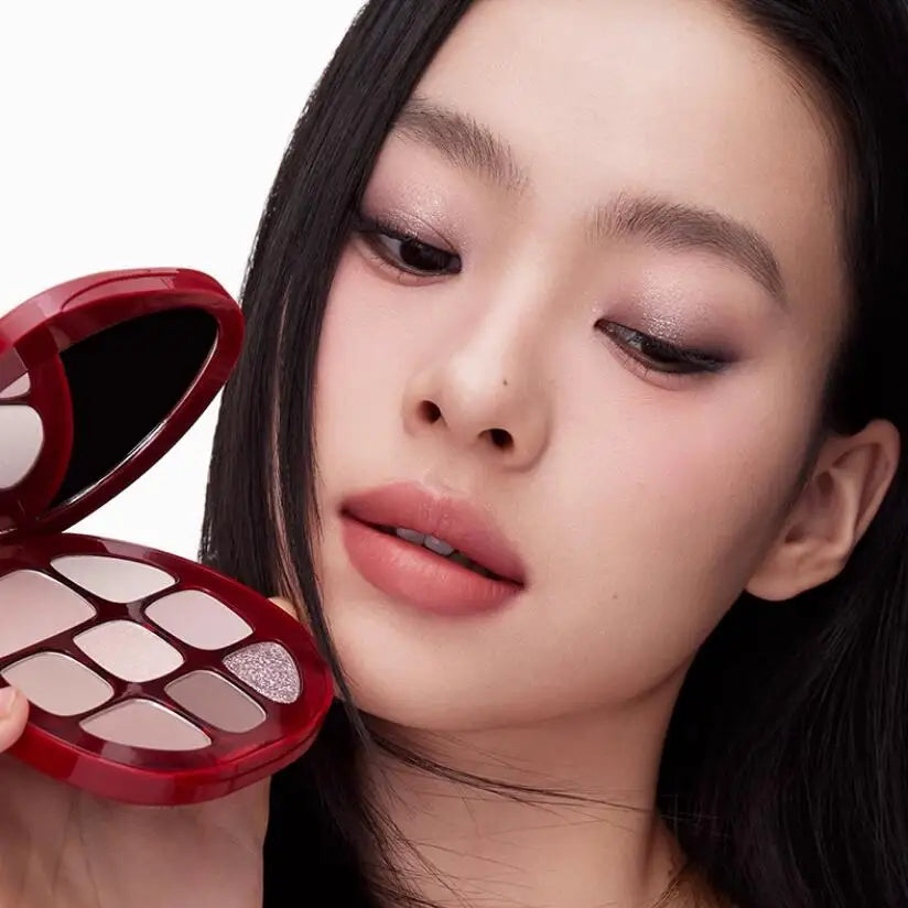 Palette Matte Pearl 8 Colours Professional Make Up