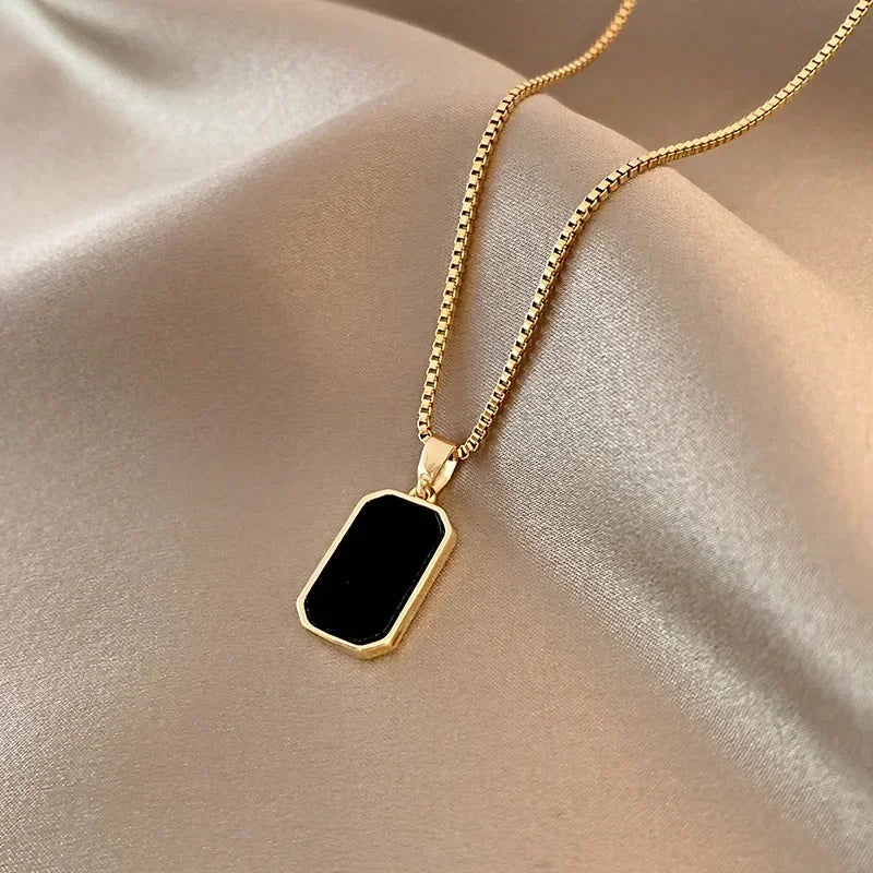 New Minimalist Rectangular Pendant Necklaces For Women Men Korean Black Epoxy Long Gold Color Metal Birthday Daily Gifts Jewelry