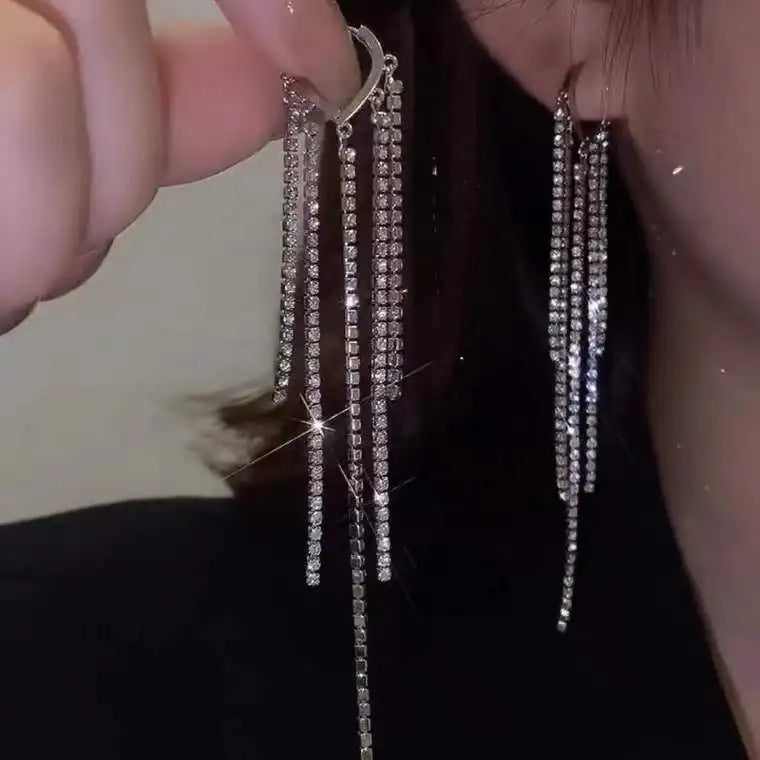 2023 Fashion Trend Unique Design Elegant Delicate Retro Daisy Small Flower Earrings Women Jewelry Party Premium Gifts Wholesale