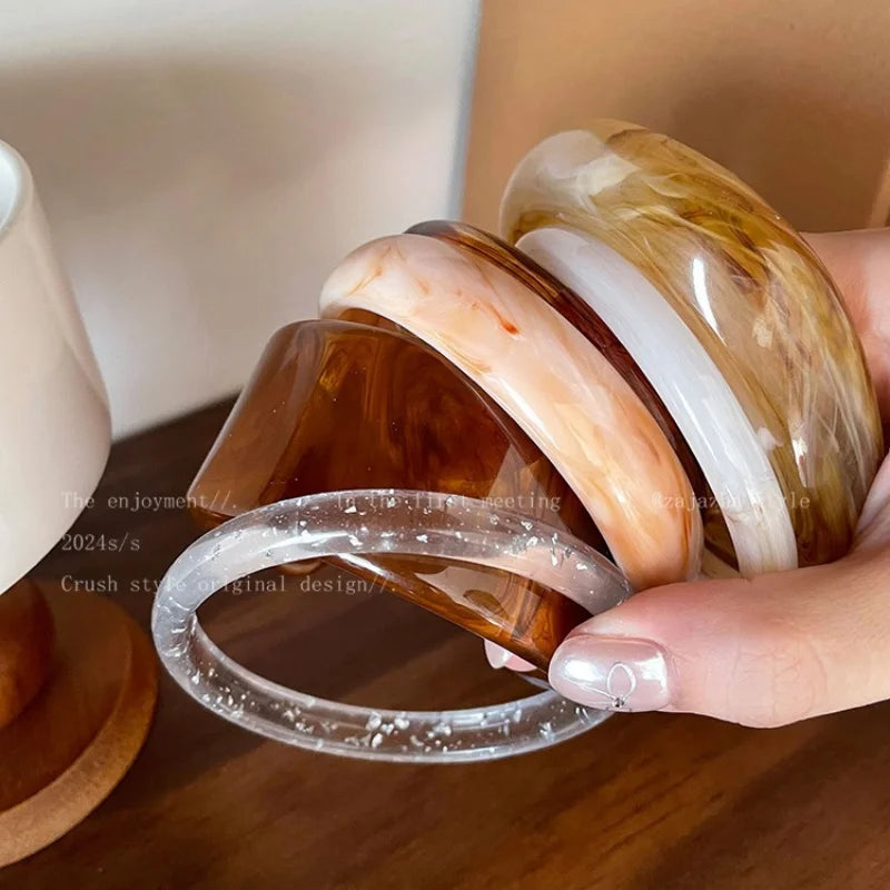 Fashion Chunky Jewelry For Women Vintage Resin Triangle Design Wide Bangle Bracelets Geometric Wide Stackable Bracelet