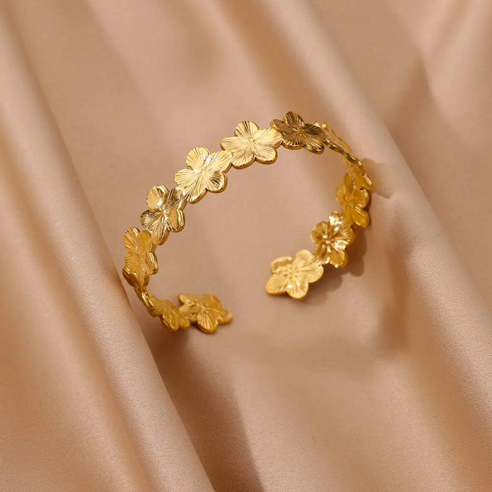 Vintage Flower Cuff Bracelet Bangle for Women Gold Color Flora Stainless Steel Bangles Casting Aesthetic Couple Wrist Jewelry