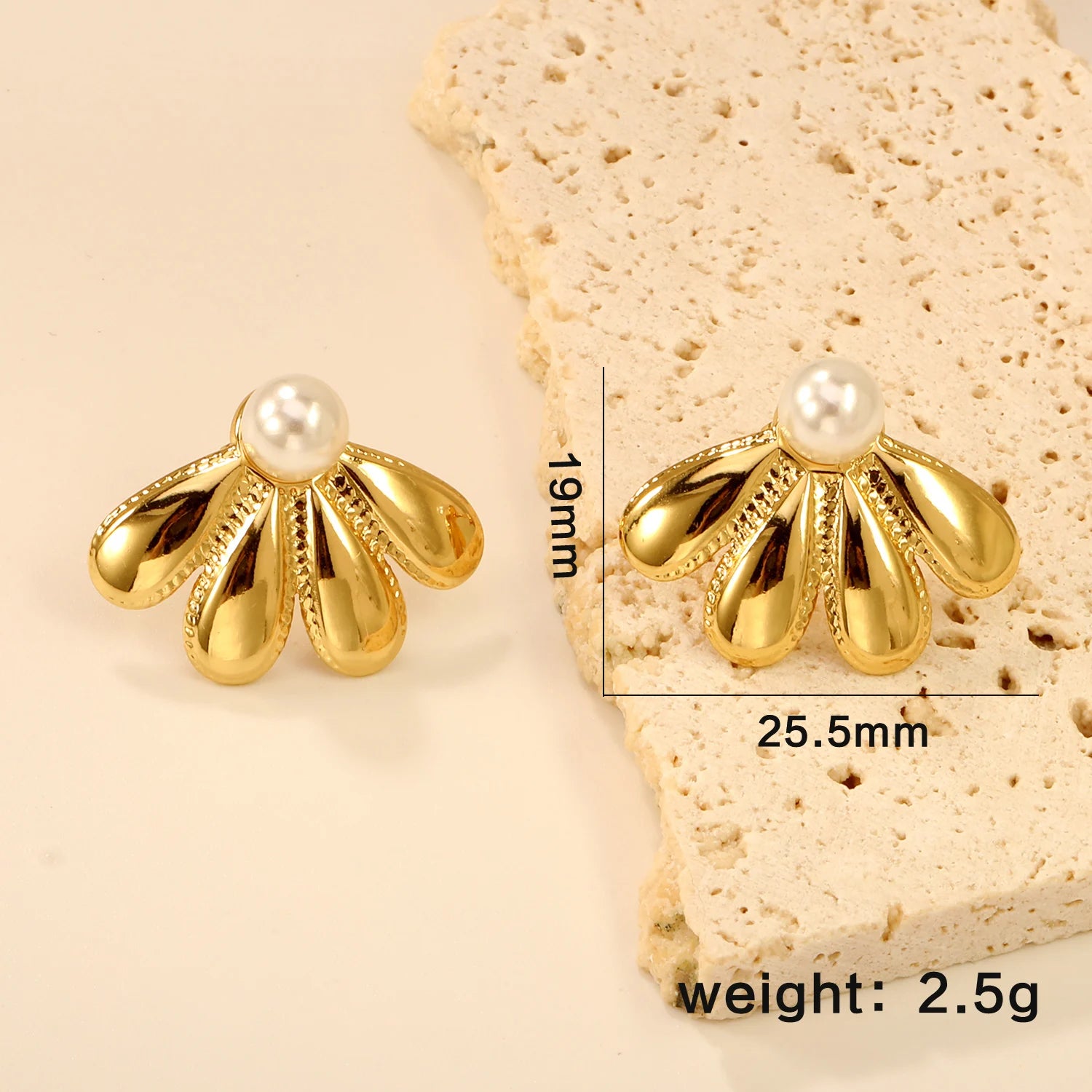 LUXUSTEEL Shell Water Drop Golden Imitaiton Pearl Women Stud Earrings Stainless Steel Heart Female Earring Elegant Jewelry Gifts