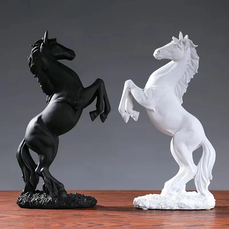 European Style Home Resin Victory Horse Statue, Living Room ，Cabinet,Office Desktop Decoration  Animal Figurines