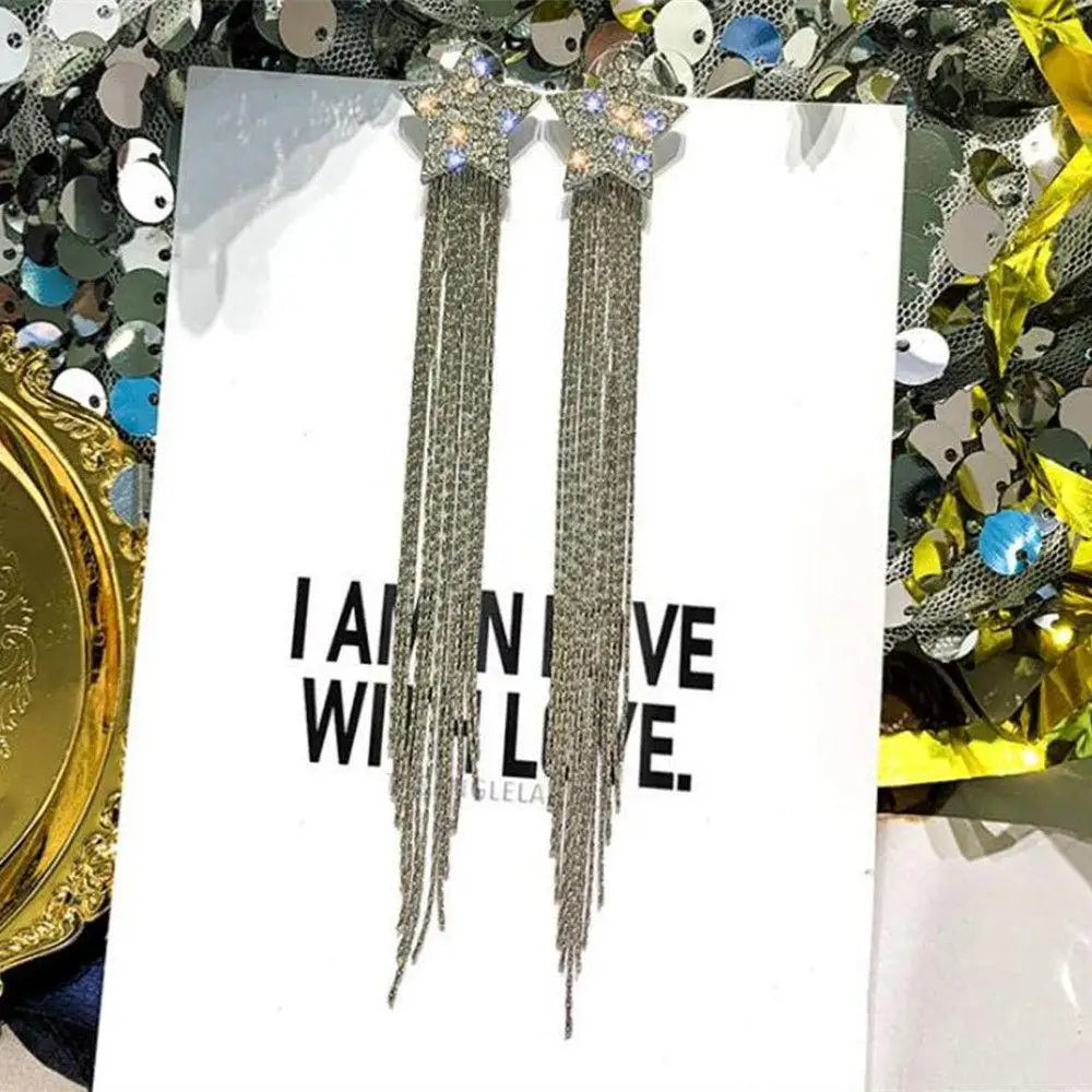 2023 Fashion Trend Unique Design Elegant Delicate Retro Daisy Small Flower Earrings Women Jewelry Party Premium Gifts Wholesale
